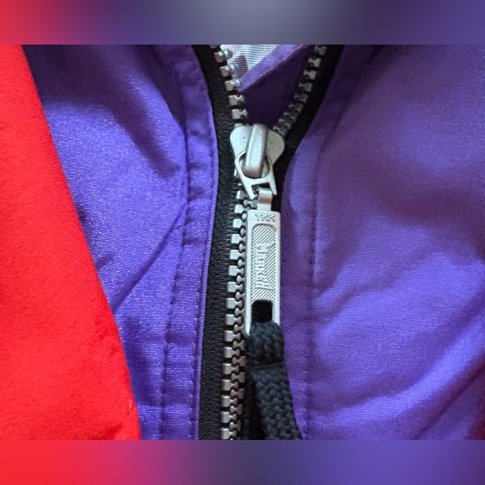 Vintage Marker Women's Ski Jacket in Purple and Red (M) - Picture 5 of 10